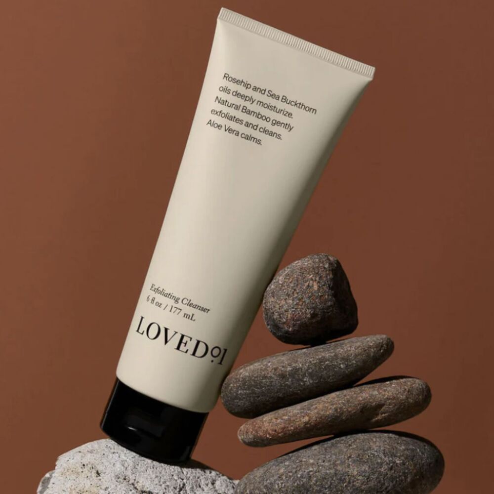 NEW Exfoliating Cleanser - John Legend's Loved01